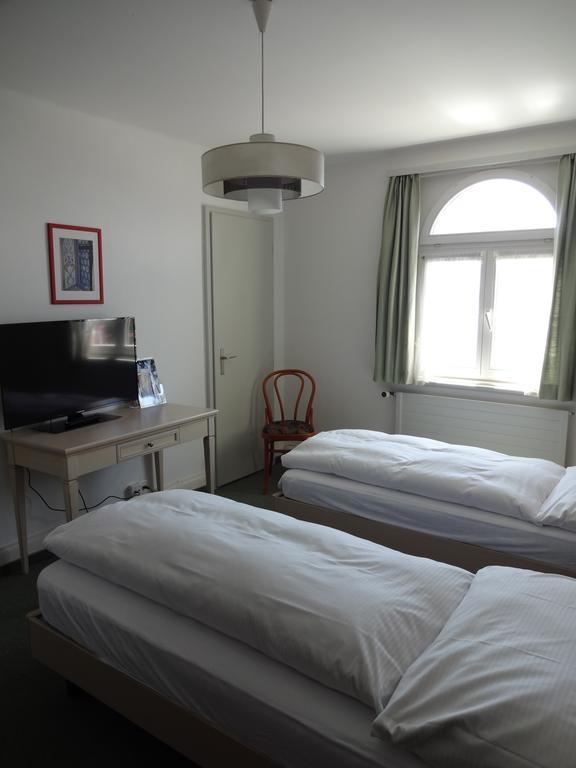 Schweizerhof Hotel 3*